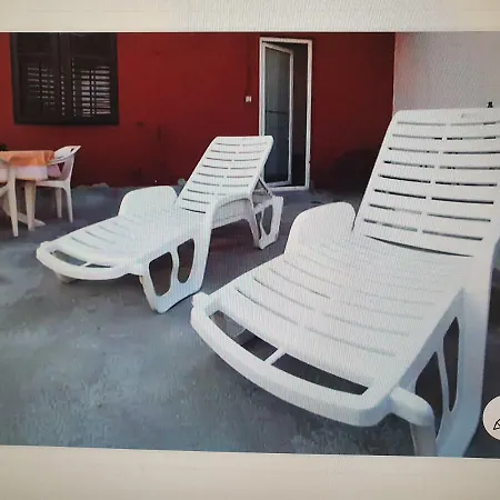 Jure Apart Apartman *